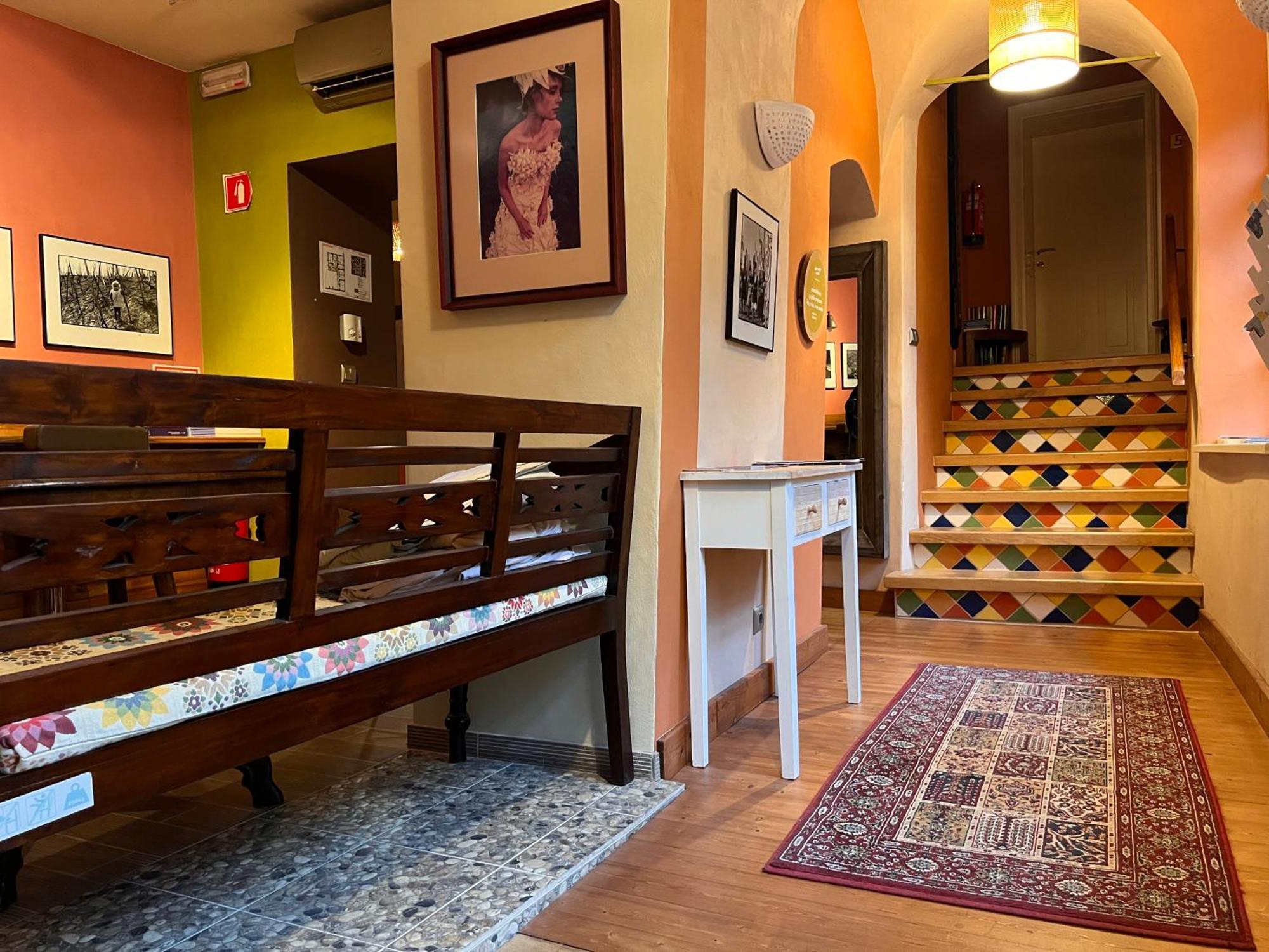 Muzikafe - Home Of Culture Πτούι Εξωτερικό φωτογραφία