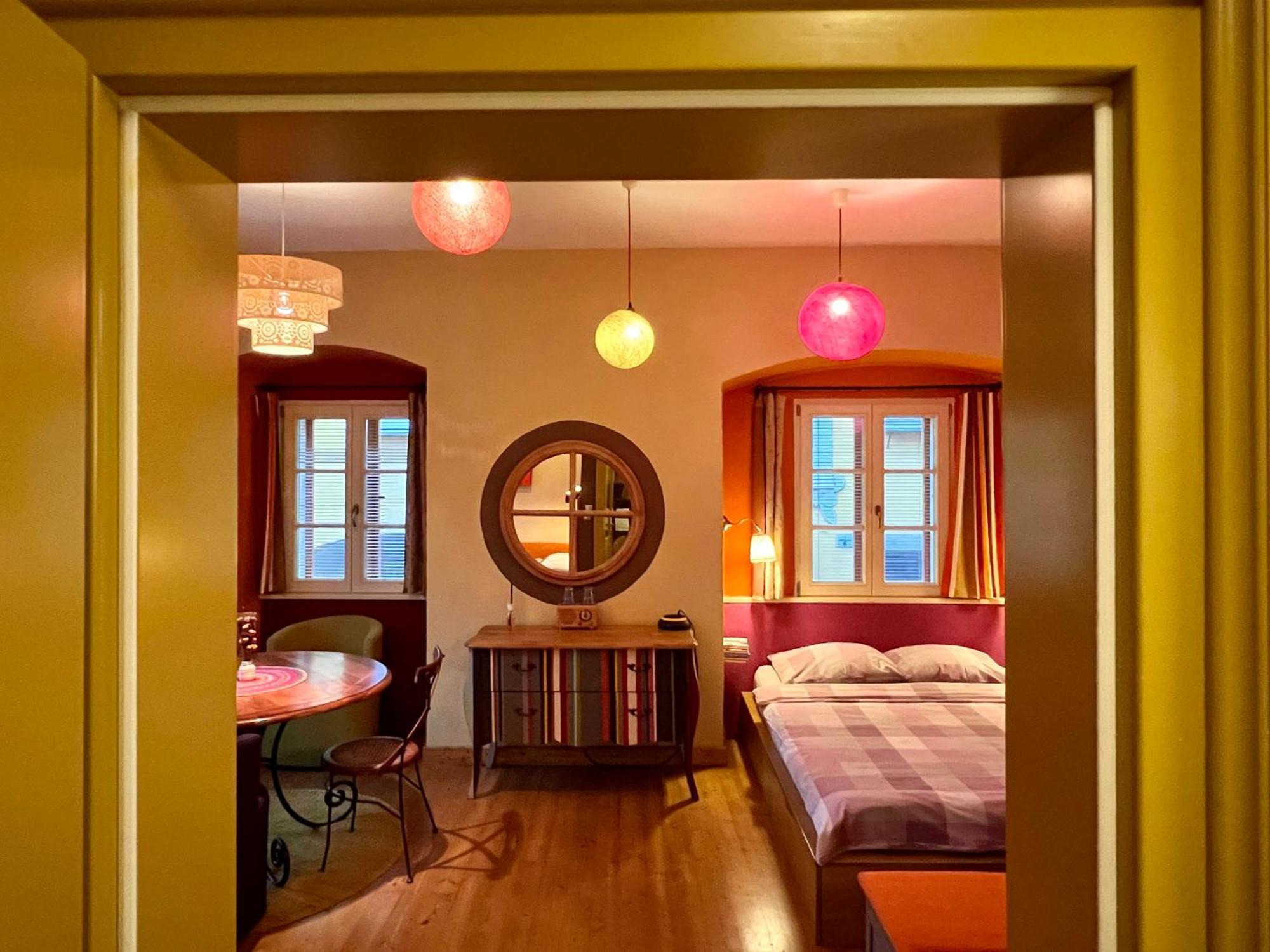 Muzikafe - Home Of Culture Πτούι Εξωτερικό φωτογραφία